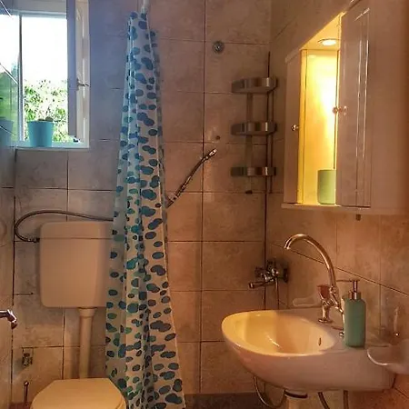 Karydia Apartament *